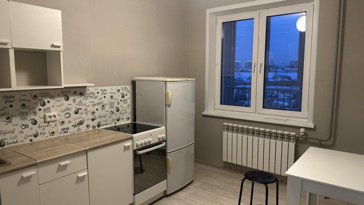 Сдаётся 1-комнатная квартира, 42 м²