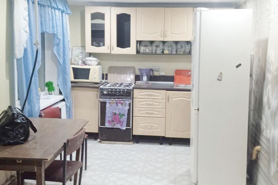 Сдаётся 3-комнатная квартира, 52 м²