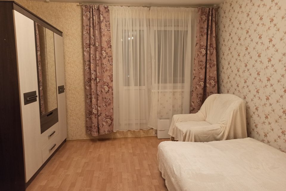 Сдаётся 1-комнатная квартира, 37 м²