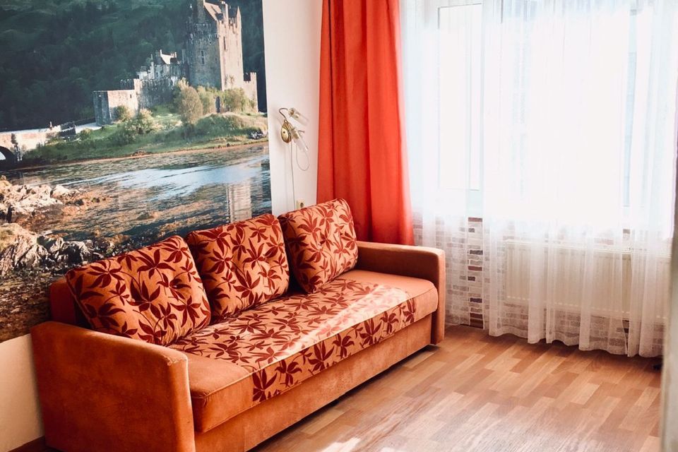 Сдаётся 1-комнатная квартира, 42 м²
