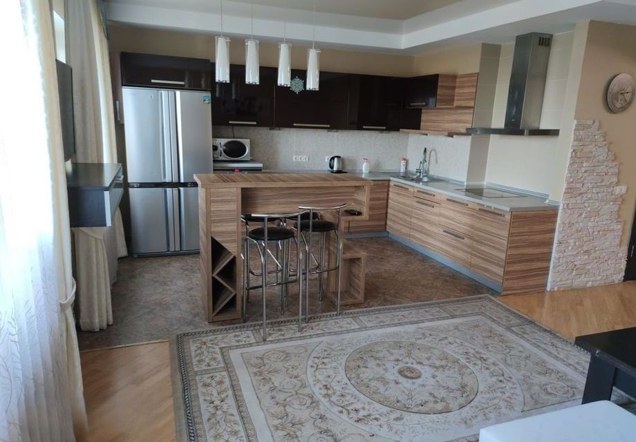 Сдаётся 3-комнатная квартира, 70 м²