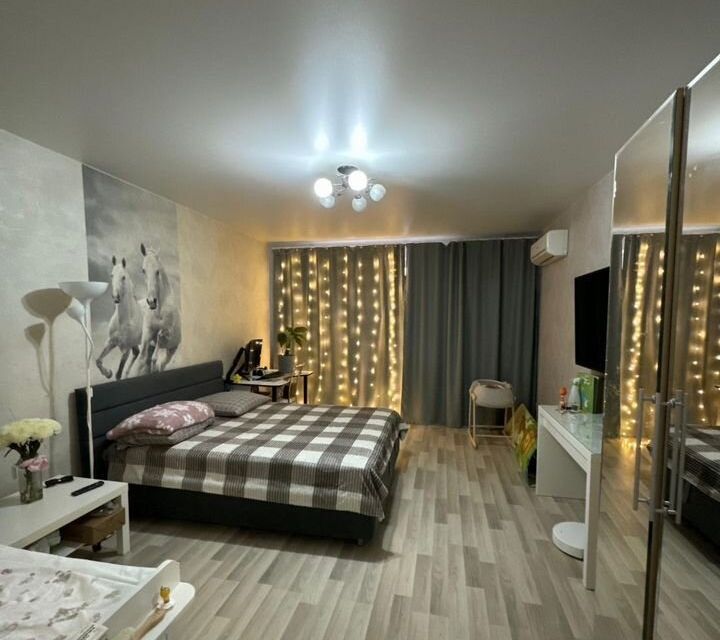 Сдаётся 1-комнатная квартира, 54 м²