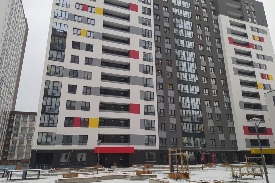 Сдаётся 1-комнатная квартира, 37 м²