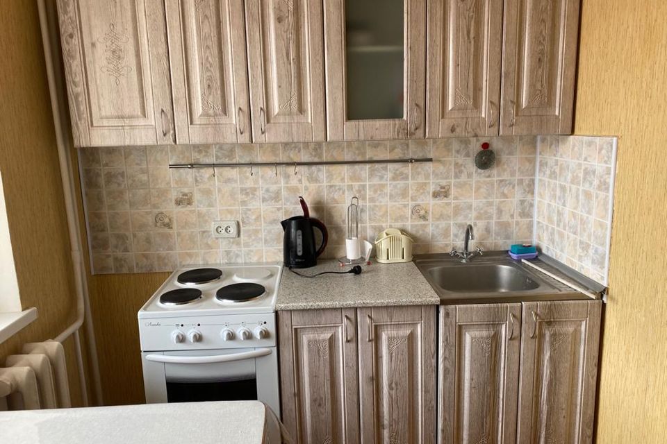 Сдаётся 1-комнатная квартира, 42 м²