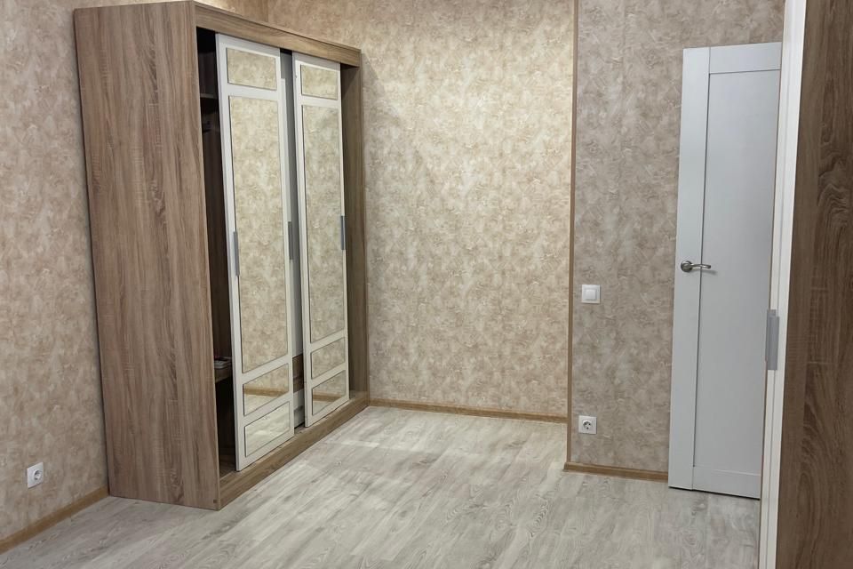 Сдаётся 1-комнатная квартира, 40 м²