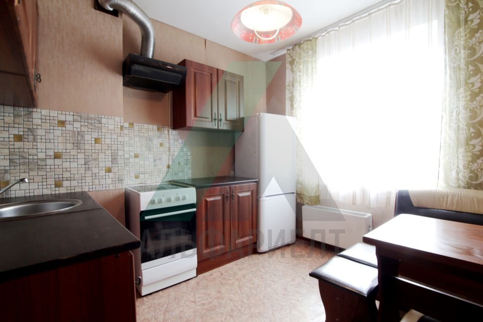 Сдаётся 1-комнатная квартира, 40 м²