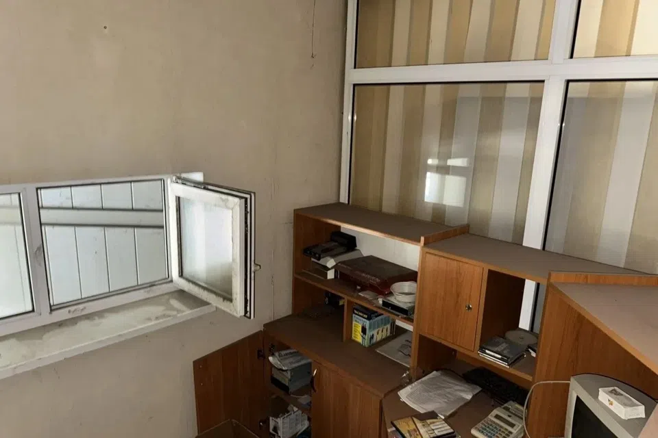 Сдаётся помещение своб. назначения, 200 м²