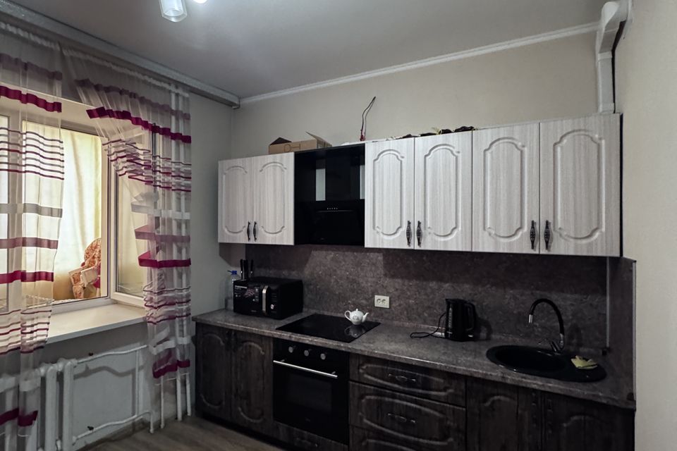 Сдаётся 2-комнатная квартира, 74.4 м²