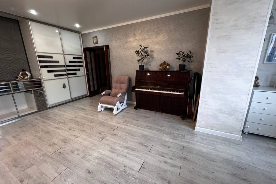 Сдаётся 2-комнатная квартира, 60 м²