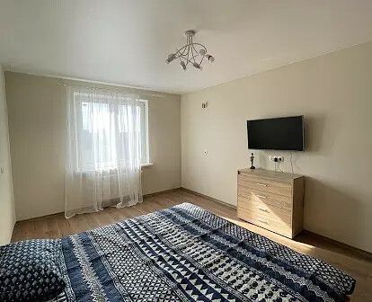Сдаётся 1-комнатная квартира, 42 м²