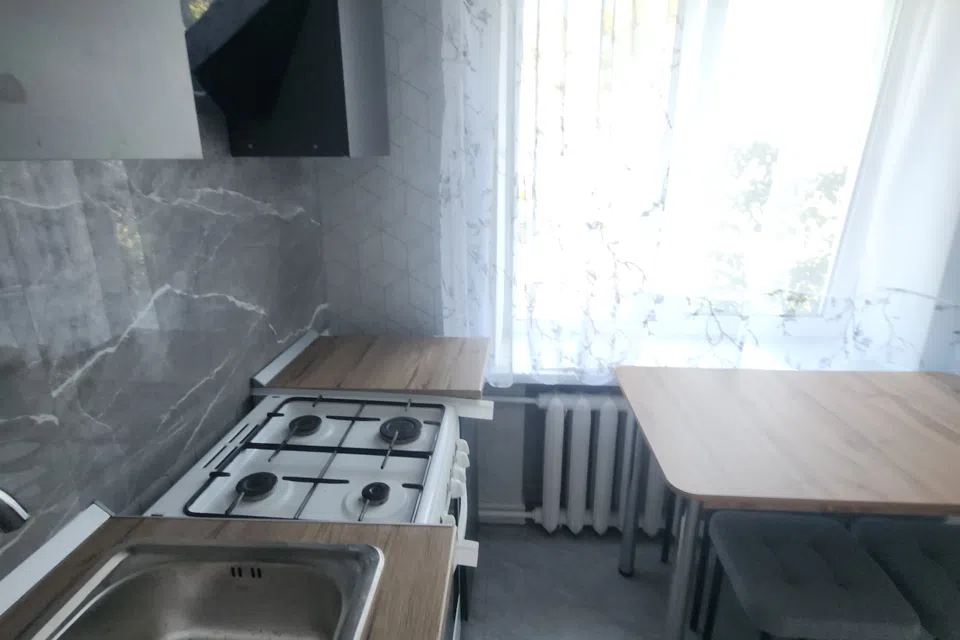 Сдаётся 2-комнатная квартира, 68 м²