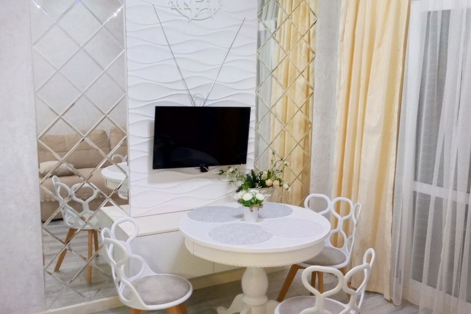 Сдаётся 2-комнатная квартира, 50 м²