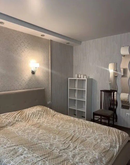 Сдаётся 2-комнатная квартира, 58 м²