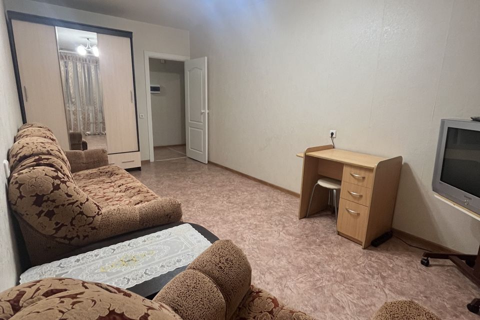 Сдаётся 1-комнатная квартира, 35 м²