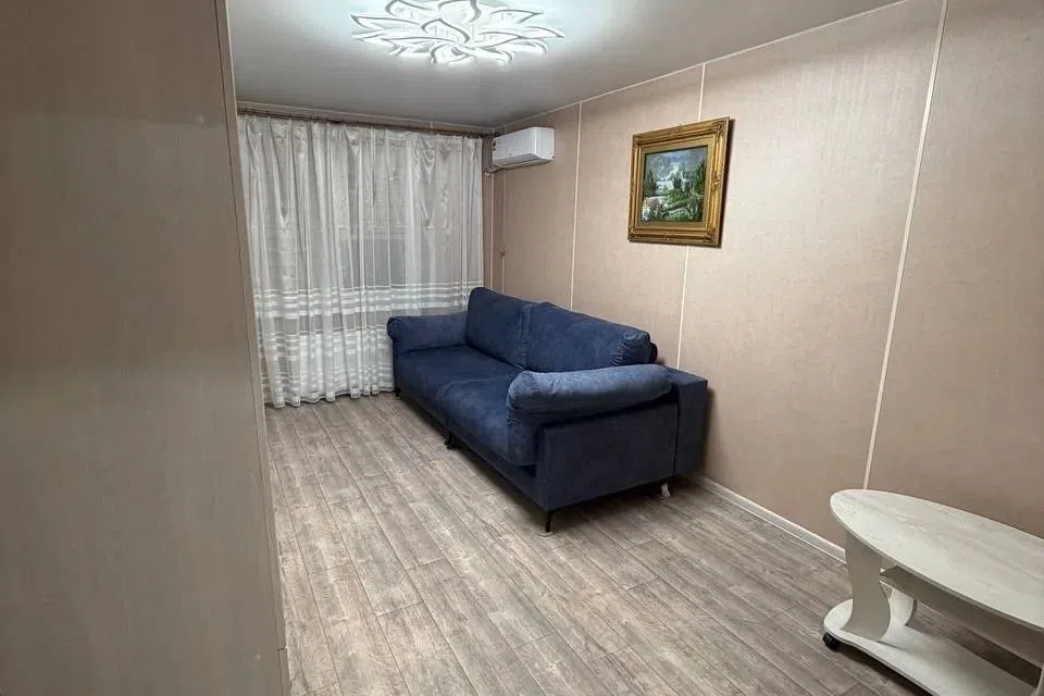 Сдаётся 2-комнатная квартира, 57 м²