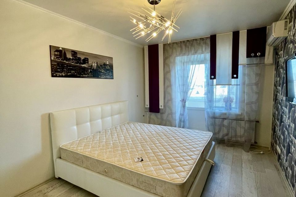 Сдаётся 2-комнатная квартира, 70 м²