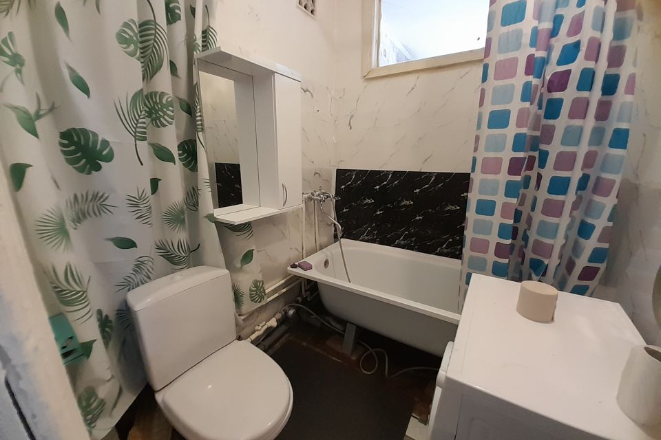 Сдаётся 2-комнатная квартира, 42 м²