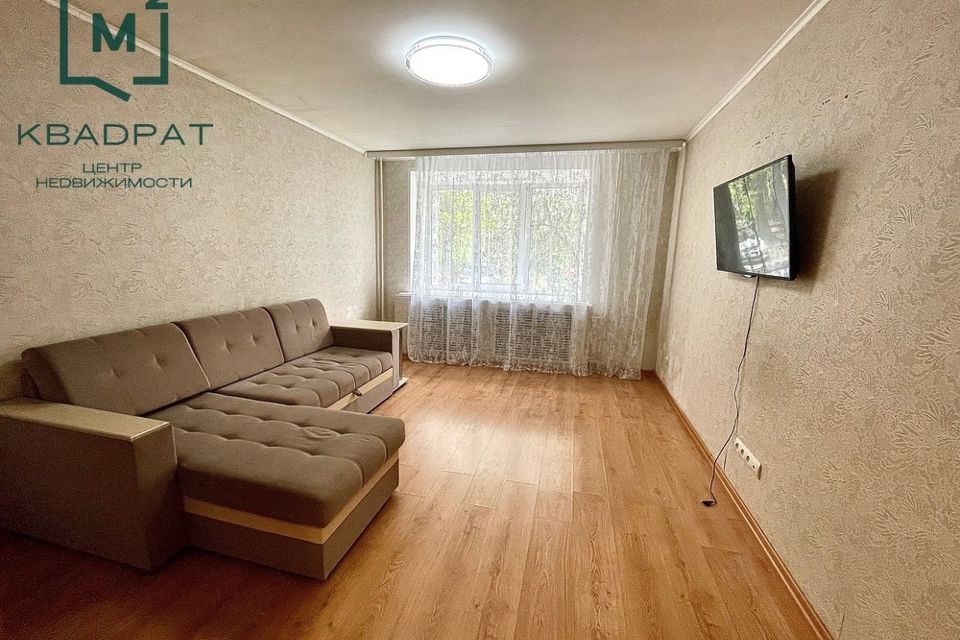Сдаётся 2-комнатная квартира, 55 м²