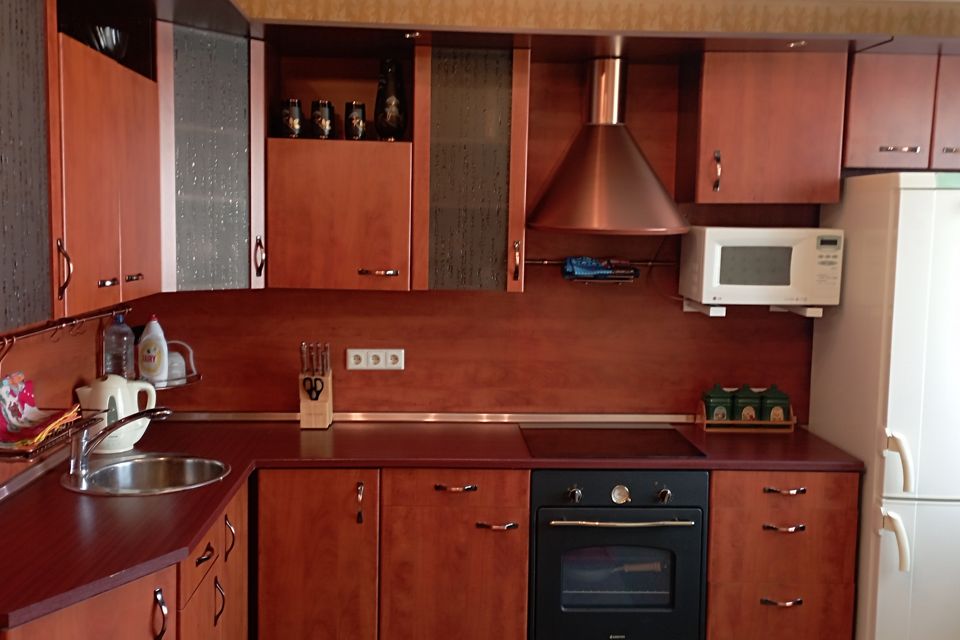 Сдаётся 1-комнатная квартира, 43.8 м²