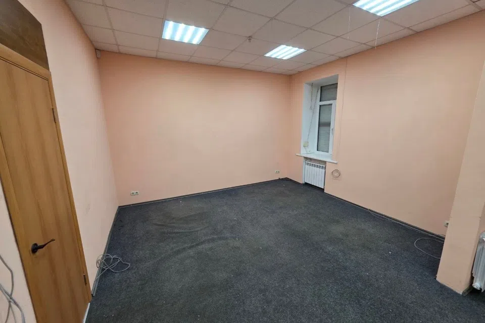 Сдаётся офис, 65 м²