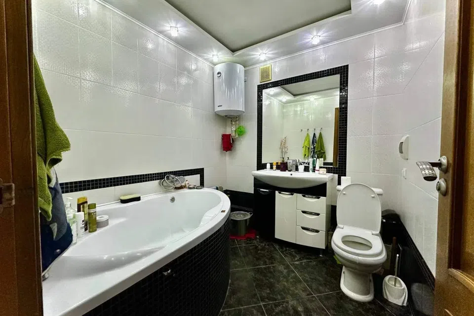 Сдаётся 3-комнатная квартира, 50 м²