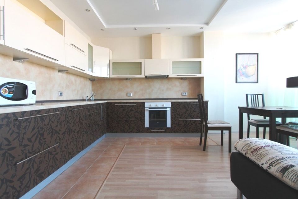 Сдаётся 3-комнатная квартира, 110 м²