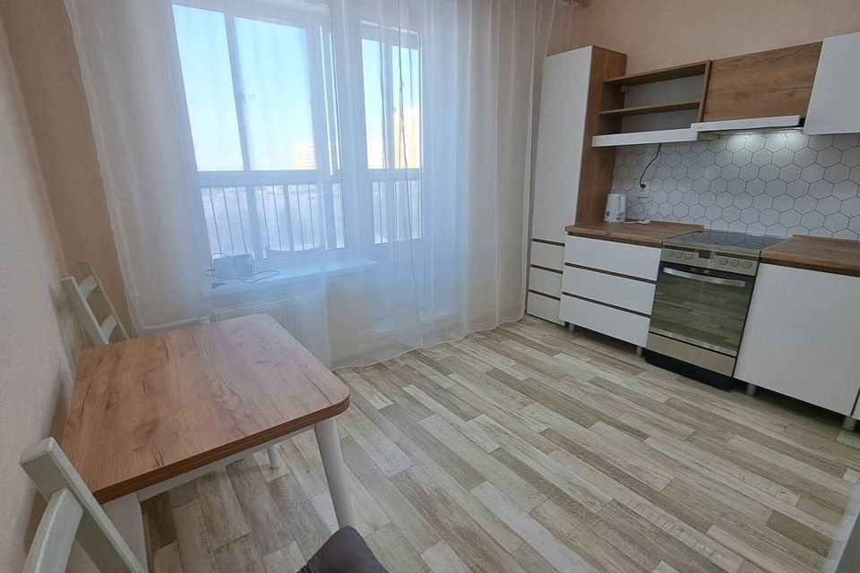 Сдаётся 1-комнатная квартира, 39 м²