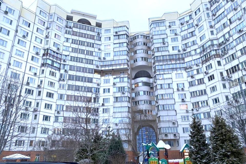 Сдаётся 3-комнатная квартира, 116 м²