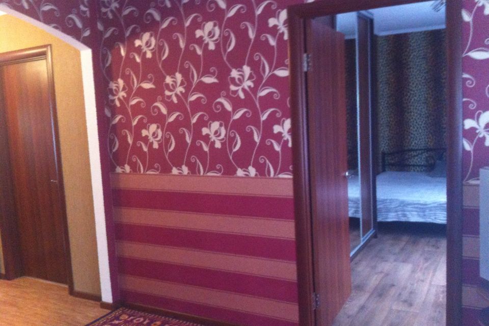 Сдаётся 2-комнатная квартира, 53 м²