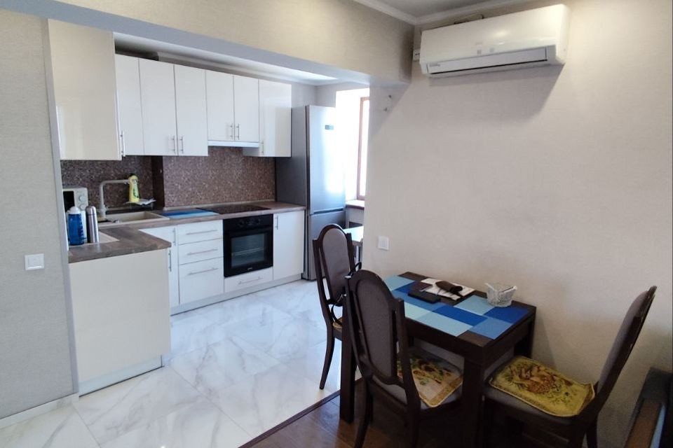 Сдаётся 2-комнатная квартира, 50 м²