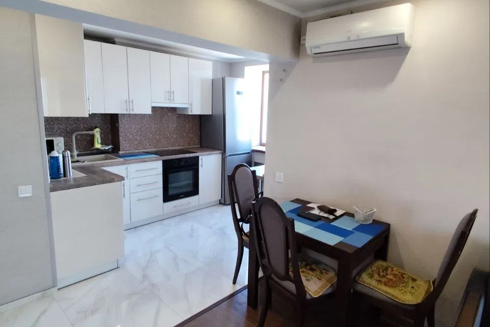 Сдаётся 2-комнатная квартира, 50 м²