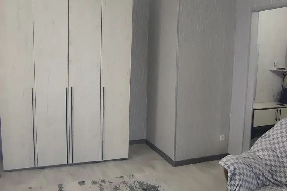 Сдаётся 1-комнатная квартира, 32 м²