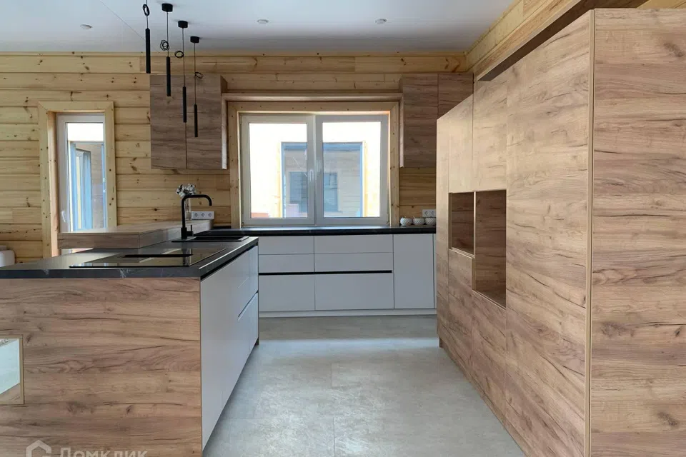 Проект дома NewLife из материала Каркасный дом площадью
181 м²,
3 спальни,
1 этаж