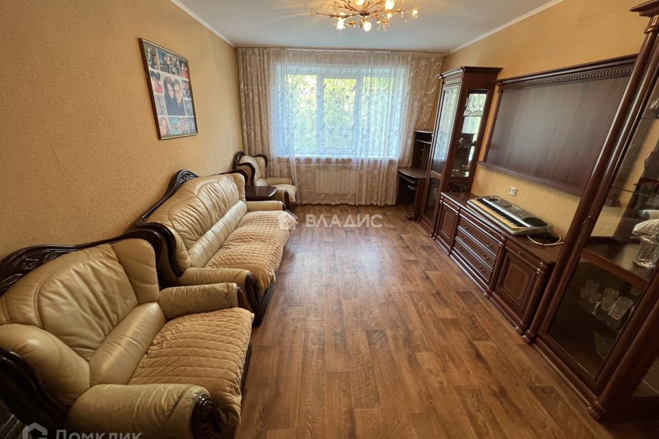 Сдаётся 3-комнатная квартира, 65 м²
