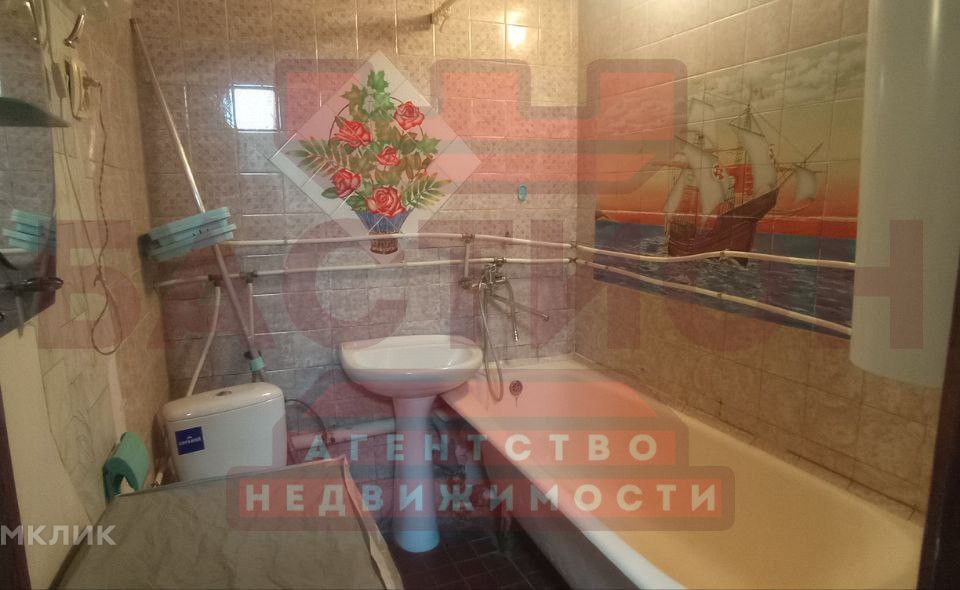 Продаётся 3-этажный дом, 98 м²