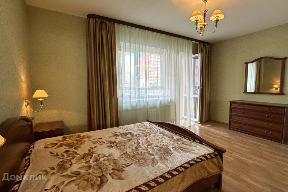 Продаётся 3-комнатная квартира, 109.9 м²
