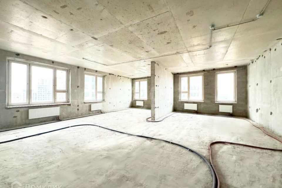 Продаётся 2-комнатная квартира, 67.7 м²