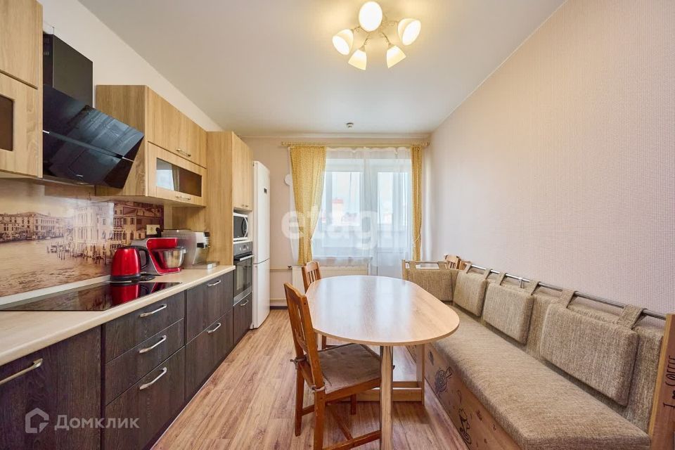 Продаётся 3-комнатная квартира, 80.6 м²