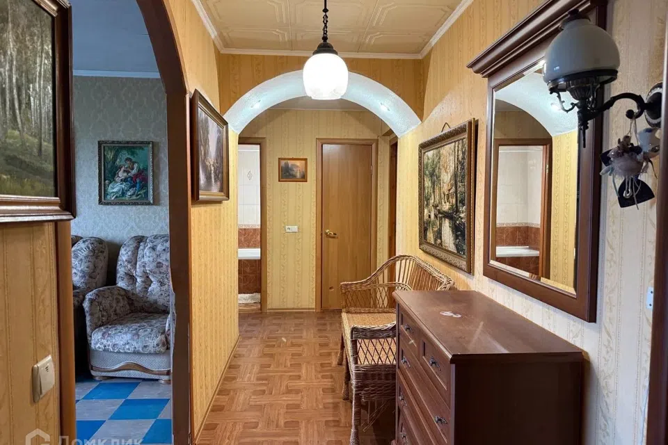 Продаётся 3-комнатная квартира, 60.2 м²