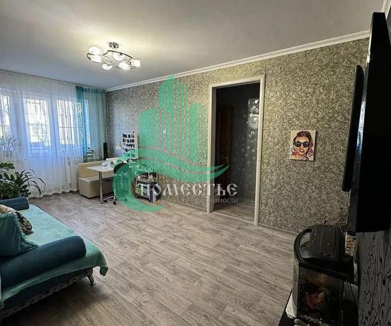 Продаётся 3-комнатная квартира, 57.2 м²