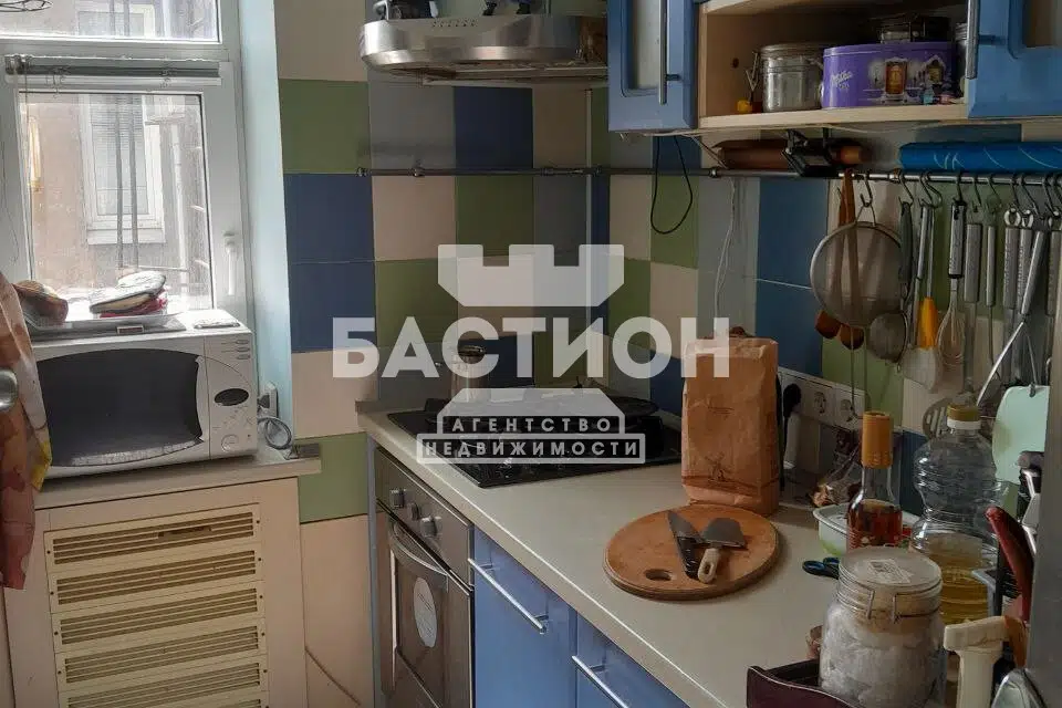 Продаётся 3-комнатная квартира, 100 м²