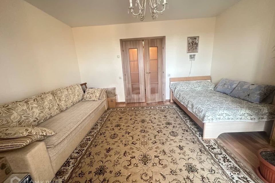 Продаётся 1-комнатная квартира, 40.2 м²