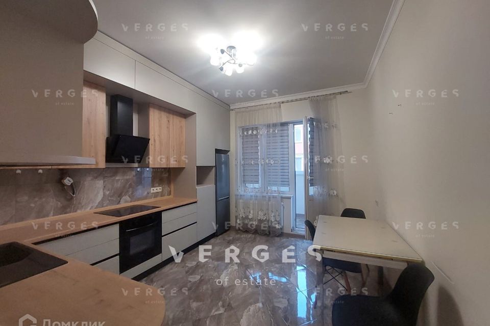 Сдаётся 3-комнатная квартира, 88 м²