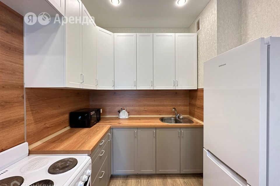 Сдаётся 2-комнатная квартира, 40 м²
