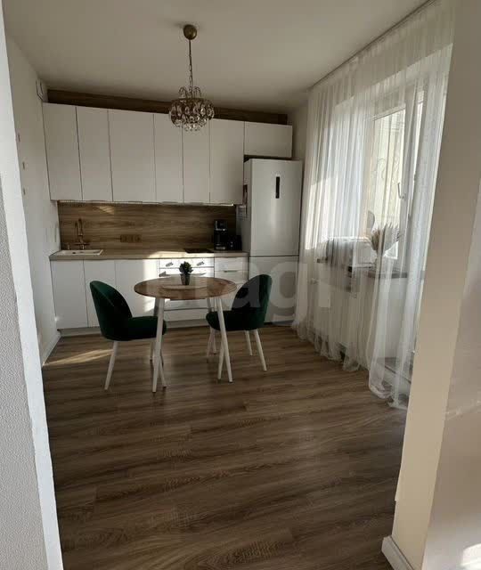 Продаётся 1-комнатная квартира, 41 м²