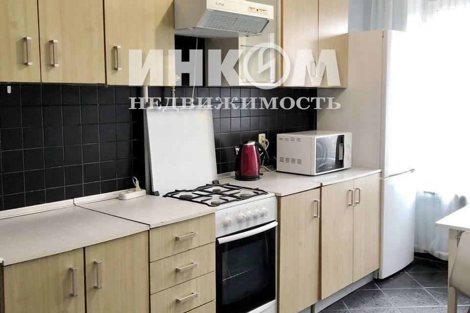 Сдаётся 1-комнатная квартира, 32 м²