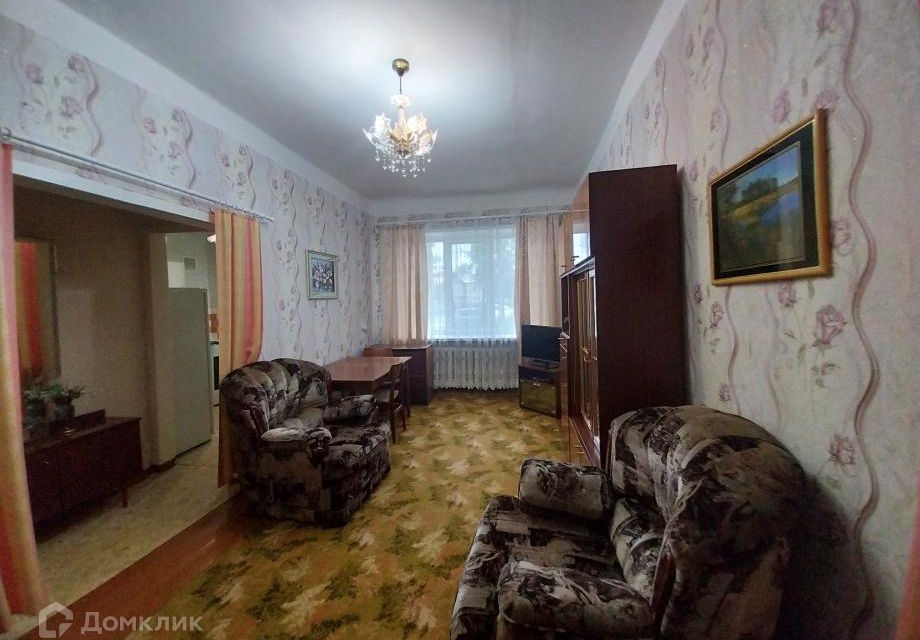 Продаётся 3-комнатная квартира, 52.4 м²