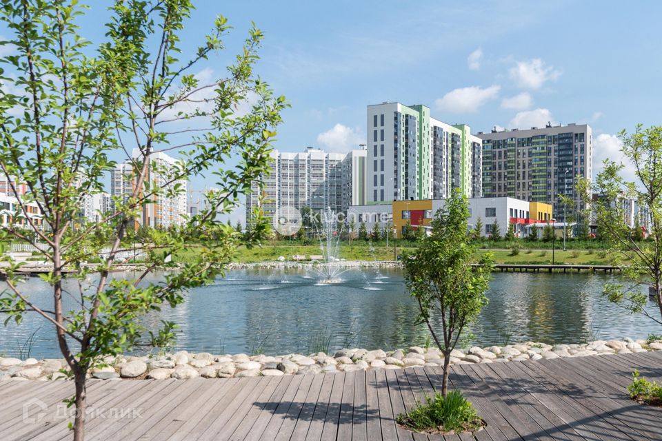 Продаётся 2-комнатная квартира, 61.8 м²