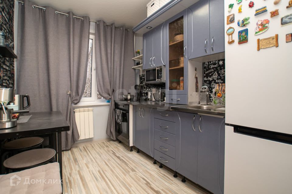 Продаётся 3-комнатная квартира, 58.9 м²