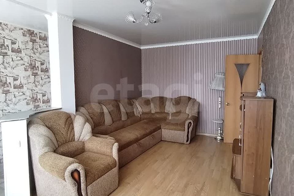 Продаётся 3-комнатная квартира, 41.6 м²